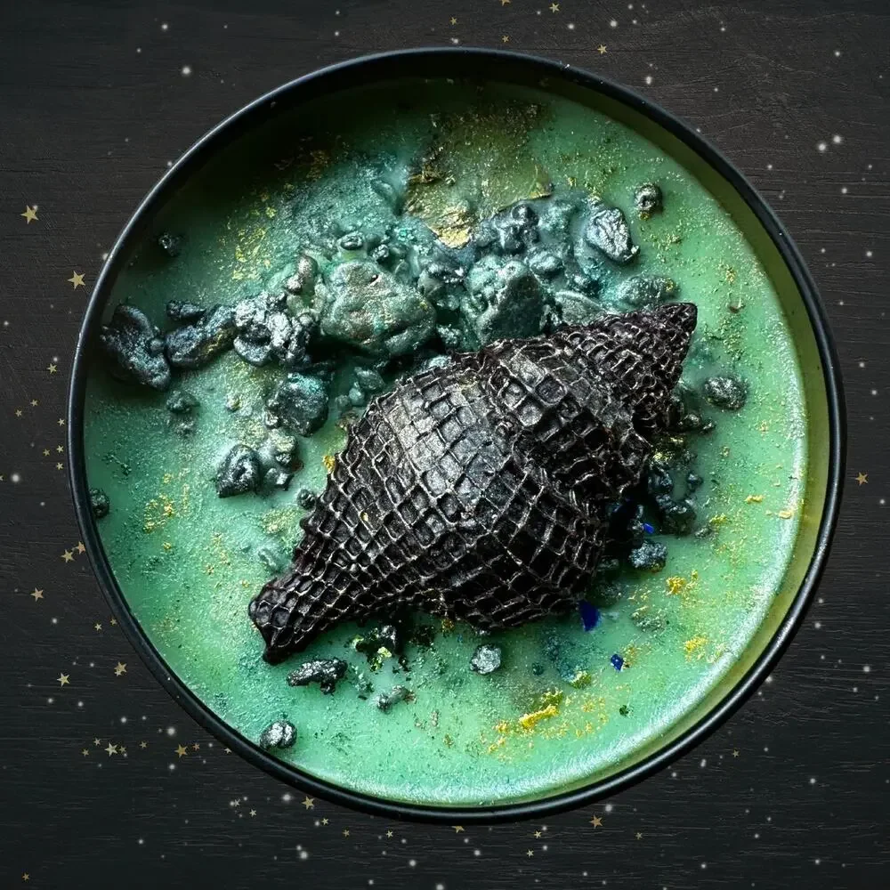 Brazilian Zom Zom Wickless Candle: Caramel Pistachio Vanilla Sandalwood Scent